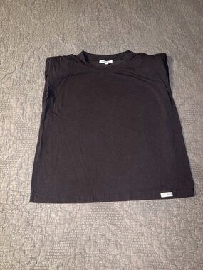 Steve Madden Black Short Sleeve Crewneck Tee